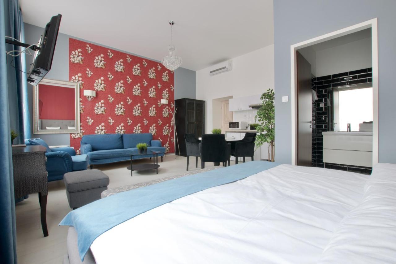 Premium Apartments By Hi5 - Astoria Square Budapest Esterno foto